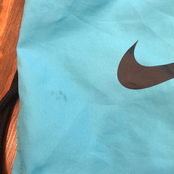Nike Drawstring Bag - Picture 6 of 7